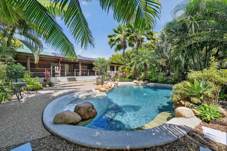 14 Shoalmarra Drive, Mount Low QLD 4818