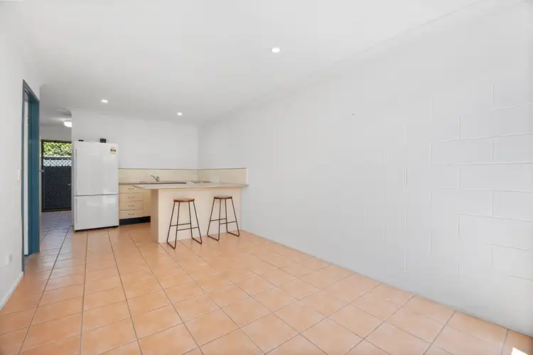 2/106 Bundilla Boulevard, Mountain Creek QLD 4557