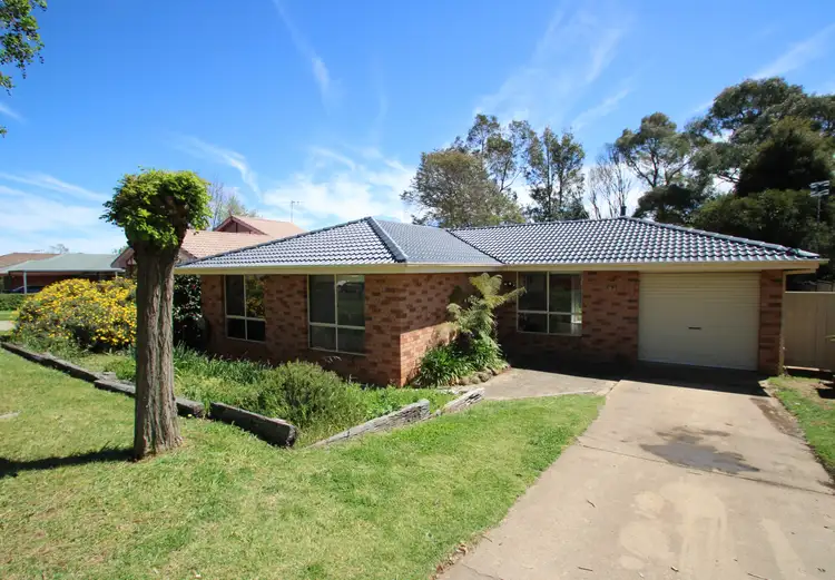 22 Orchard Grove Road, Orange NSW 2800