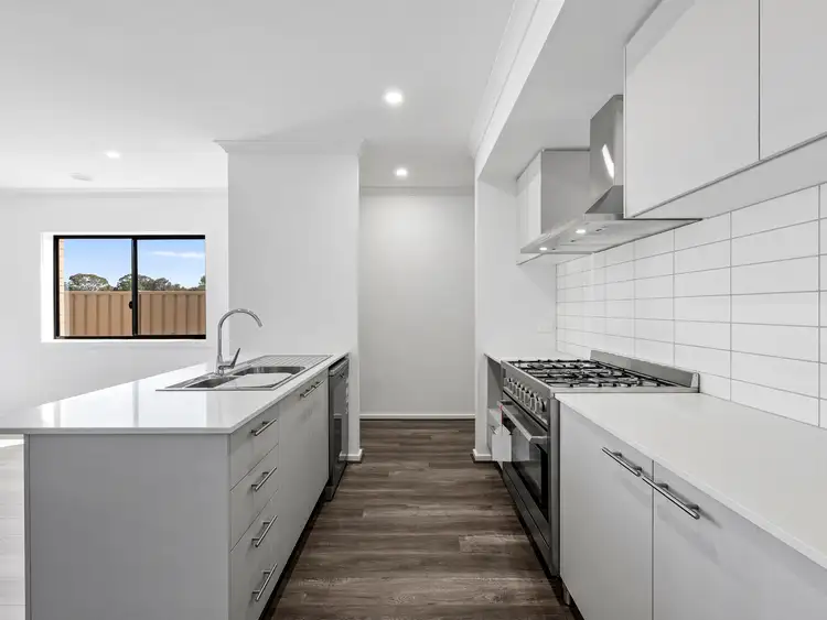 Fifth view of Homely house listing, 39 Livingston Boulevard, Benalla VIC 3672
