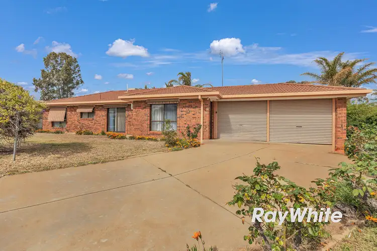 Second view of Homely house listing, 6 Hero Court, Echuca VIC 3564
