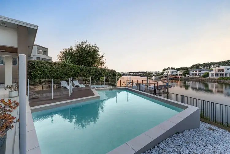 29 Cova Boulevard, Hope Island QLD 4212