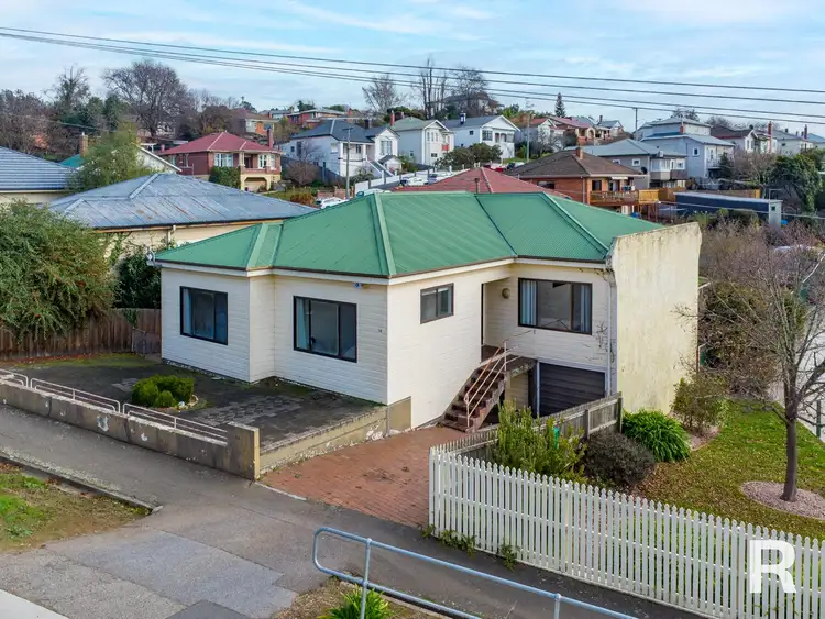 14 Connaught Crescent