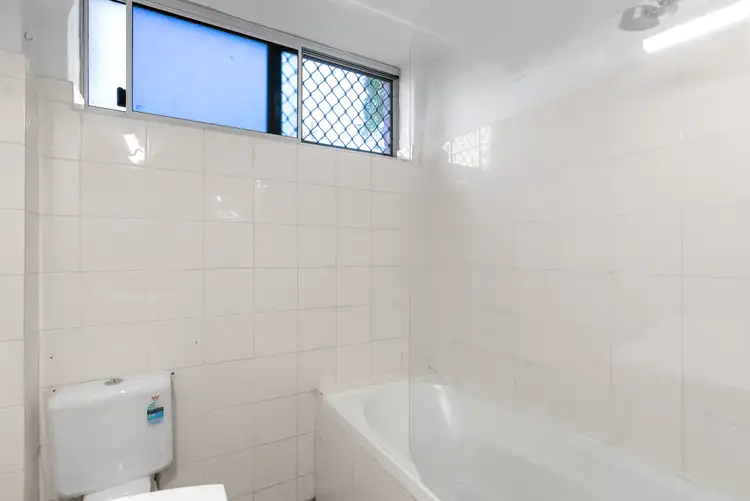 Fifth view of Homely unit listing, 10/267-269 Sheridan Street, Cairns North QLD 4870