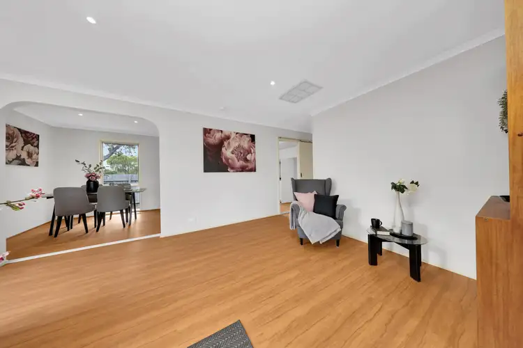 Seventh view of Homely house listing, 4 Primula Close, Bundoora VIC 3083