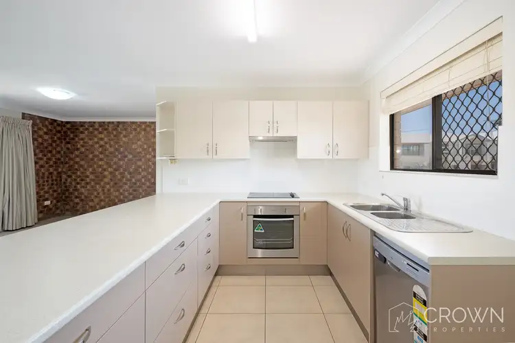 Fifth view of Homely unit listing, 3/2 Osbourne Street, Scarborough QLD 4020