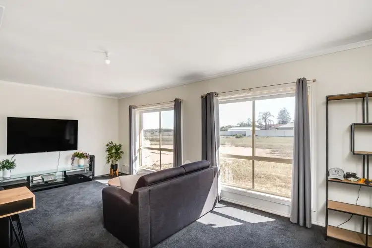 Fourth view of Homely house listing, 37 Phillips Road, Berri SA 5343