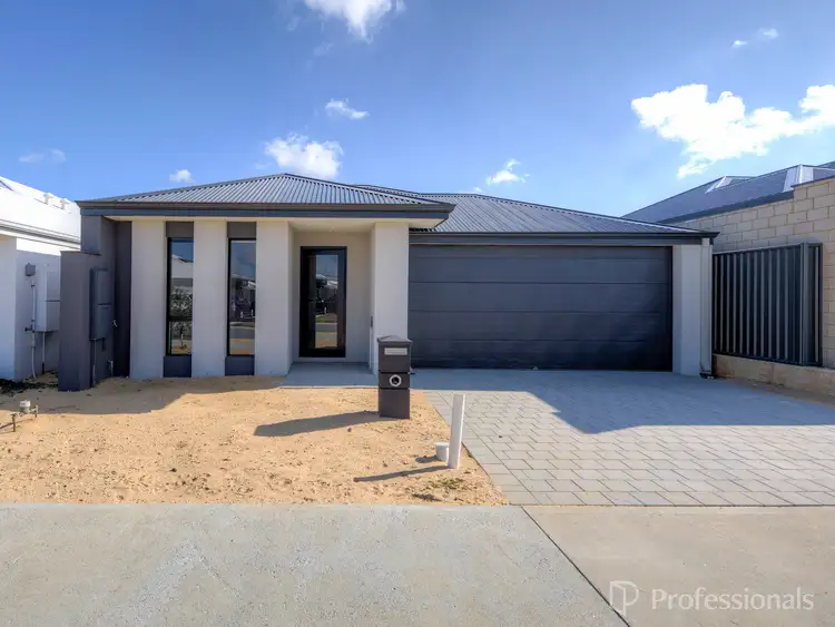 Main view of Homely house listing, 5 Karijini Crescent, Baldivis WA 6171