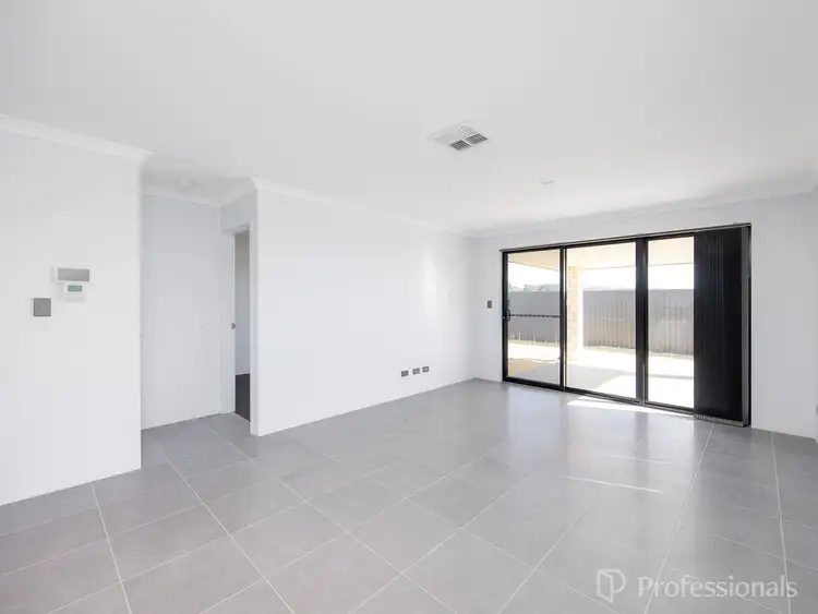 Fifth view of Homely house listing, 5 Karijini Crescent, Baldivis WA 6171