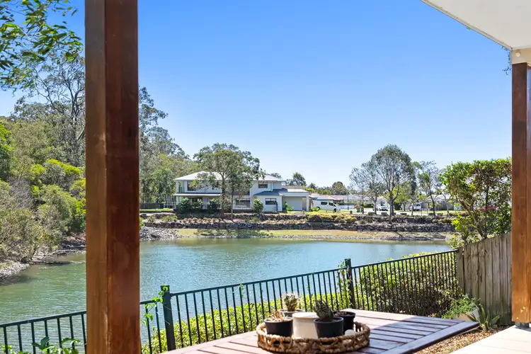 9 Laura Place, Varsity Lakes QLD 4227