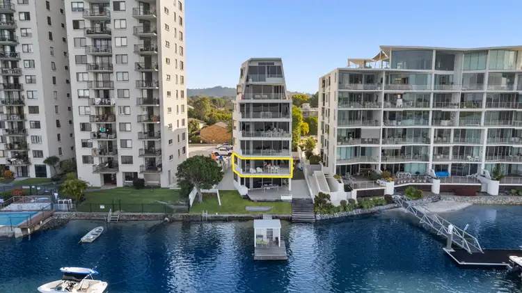 2/156 Duporth Avenue, Maroochydore QLD 4558