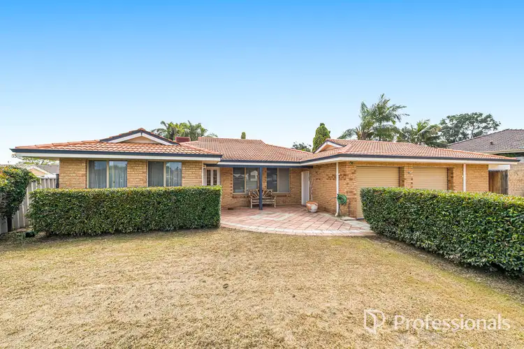 30 Peregrine Drive, Kingsley WA 6026