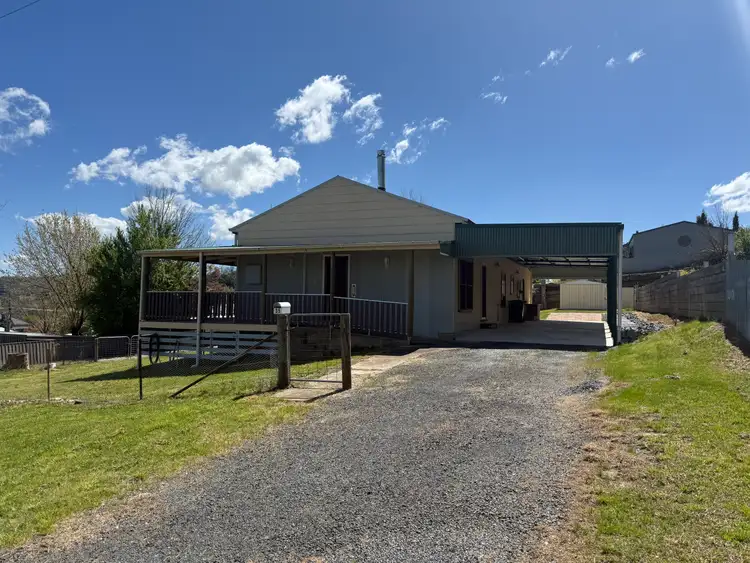 33-35 Selwyn Street, Tumbarumba NSW 2653