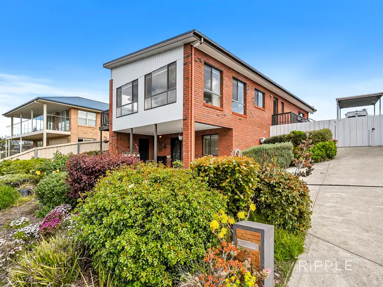 3 Bay Waters Court, Old Beach TAS 7017