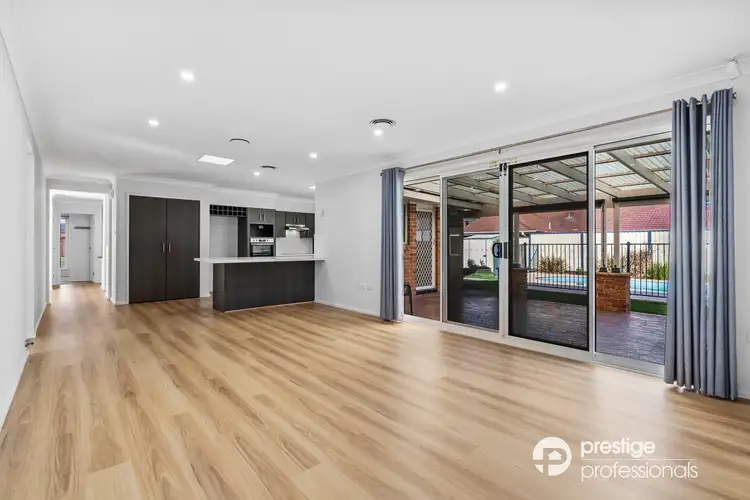 Fifth view of Homely house listing, 4 Hampton Court, Wattle Grove NSW 2173
