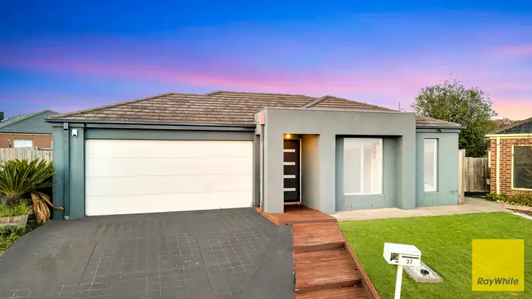 Second view of Homely house listing, 37 Galeff Avenue, Truganina VIC 3029