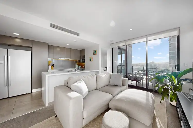 904/45 Wellington Road, East Brisbane QLD 4169