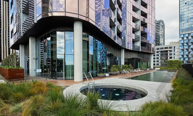 Fifth view of Homely apartment listing, 202/135 A'Beckett Street, Melbourne VIC 3000