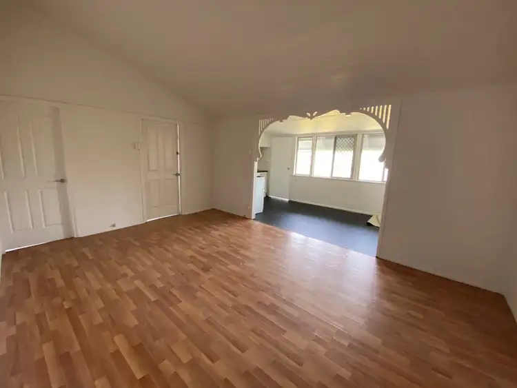 Second view of Homely unit listing, 3/52 Hawthorne Street, Woolloongabba QLD 4102