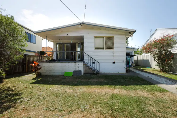 17 O'Doherty Avenue, Southport QLD 4215