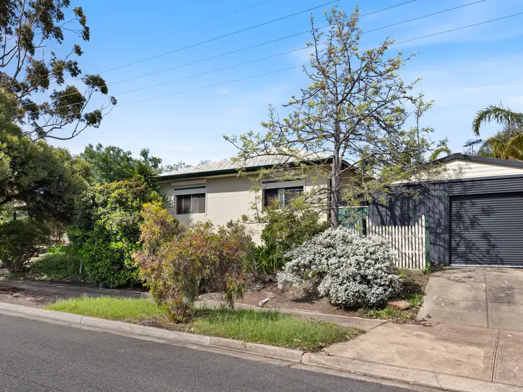 4 Sandgate Street, Reynella SA 5161
