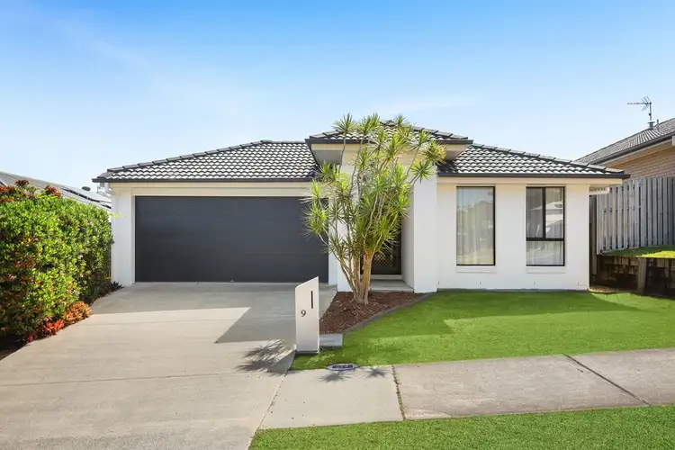9 Ellenborough Avenue, Ormeau Hills QLD 4208