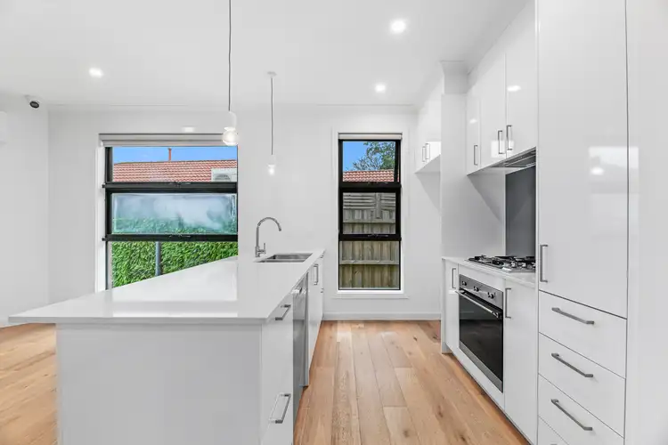 Fourth view of Homely townhouse listing, 2/42 Booker Street, Cheltenham VIC 3192