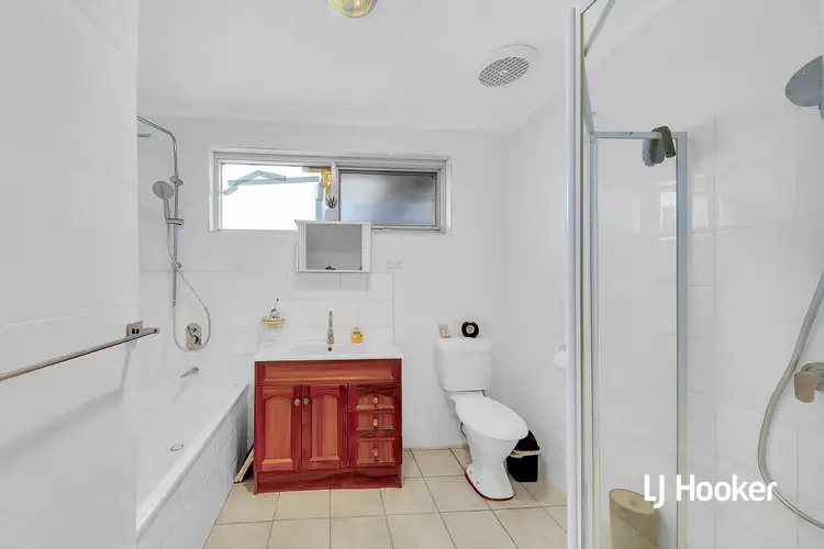 Fifth view of Homely house listing, 2 Kinloch Road, Melton VIC 3337