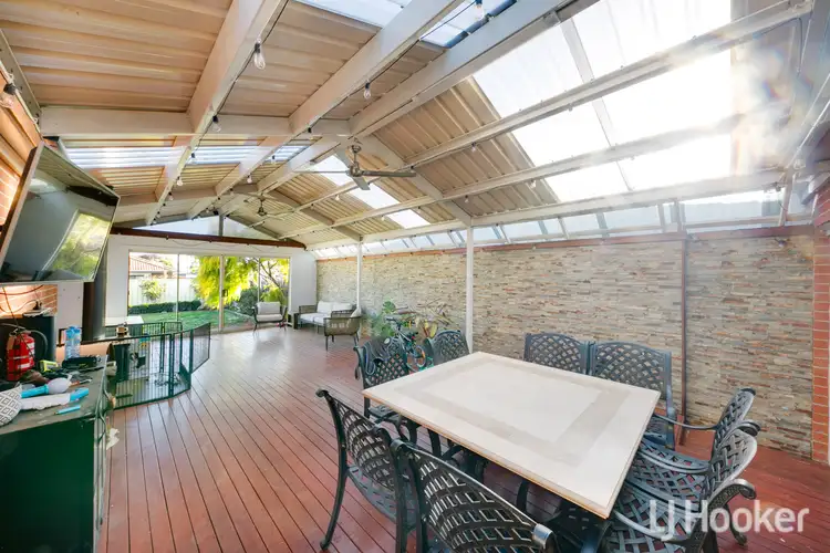 6 Wodalla Street, Kurunjang VIC 3337