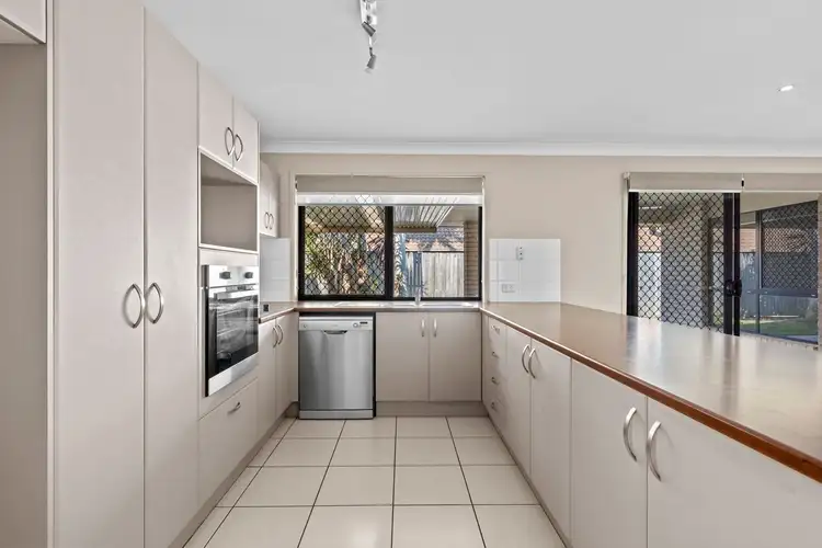 Fifth view of Homely house listing, 31 Skipton Circuit, Kallangur QLD 4503