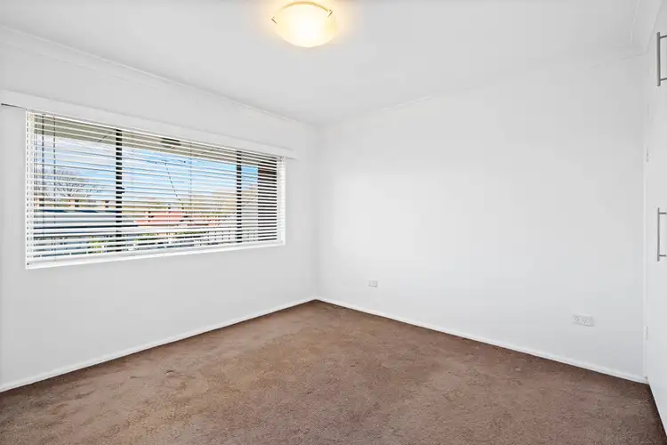 Seventh view of Homely block of units listing, 1 & 2/42 Citizen Street, Goulburn NSW 2580
