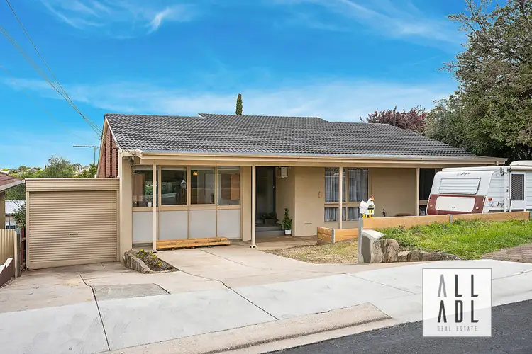 18 Bell Court, Valley View SA 5093