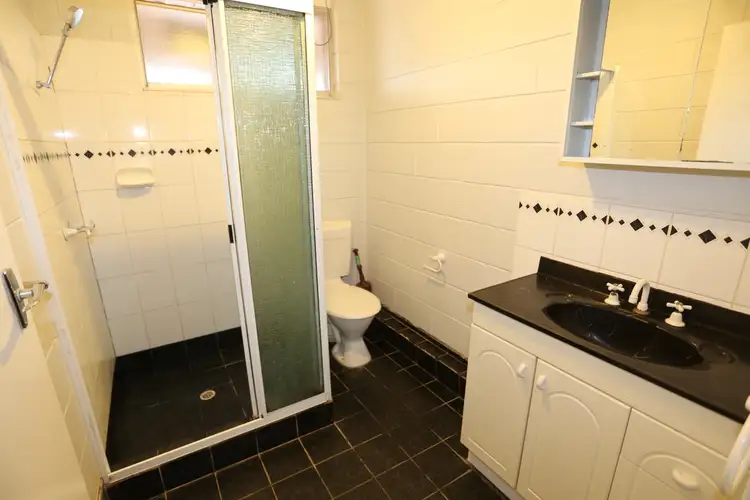 Fifth view of Homely semi-detached listing, 10A Farage Court, Kambalda West WA 6442