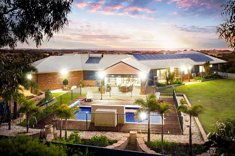 51 Parmelia Boulevard