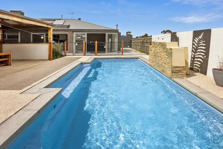 15 Cadence Avenue, Lara VIC 3212