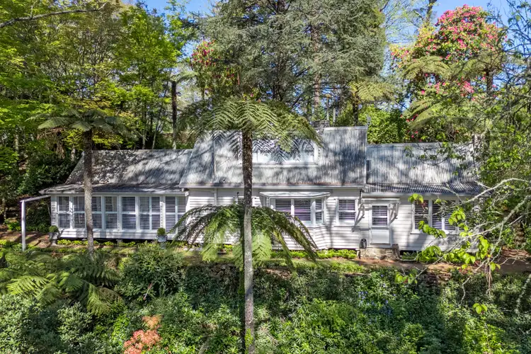 17-21 Wynnes Rocks Road, Mount Wilson NSW 2786