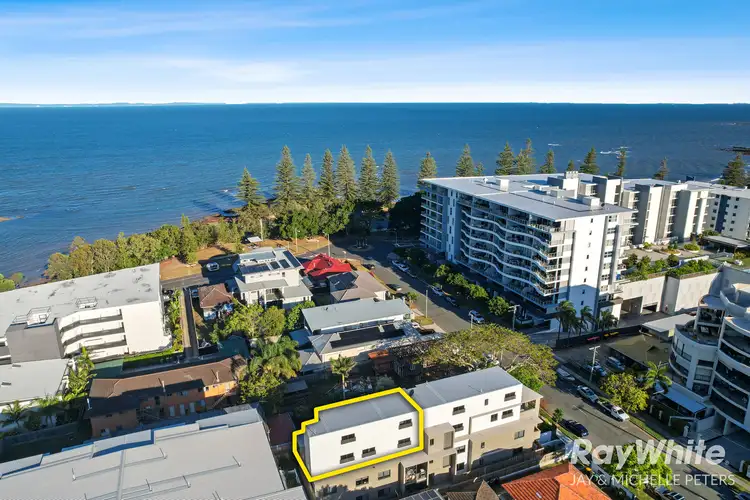 34/10 Rock Street, Scarborough QLD 4020