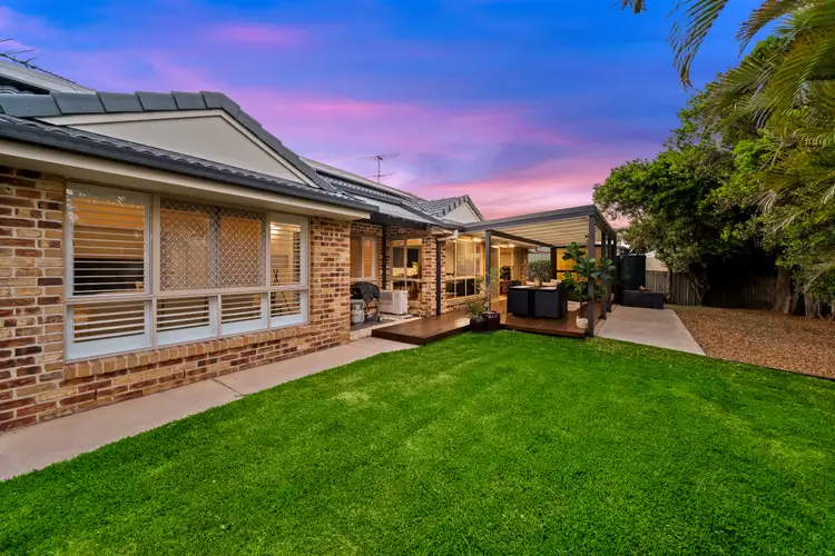 5 Fendi Place, Eight Mile Plains QLD 4113
