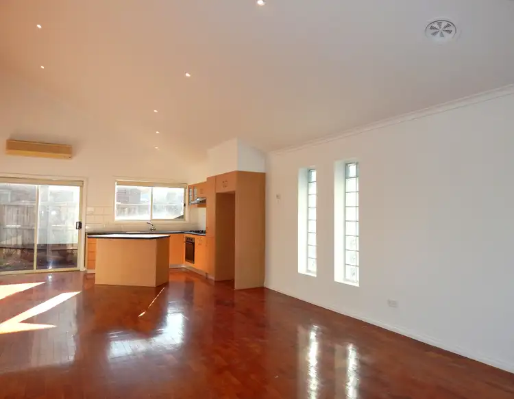 Fourth view of Homely unit listing, 1/18C Purinuan Road, Reservoir VIC 3073