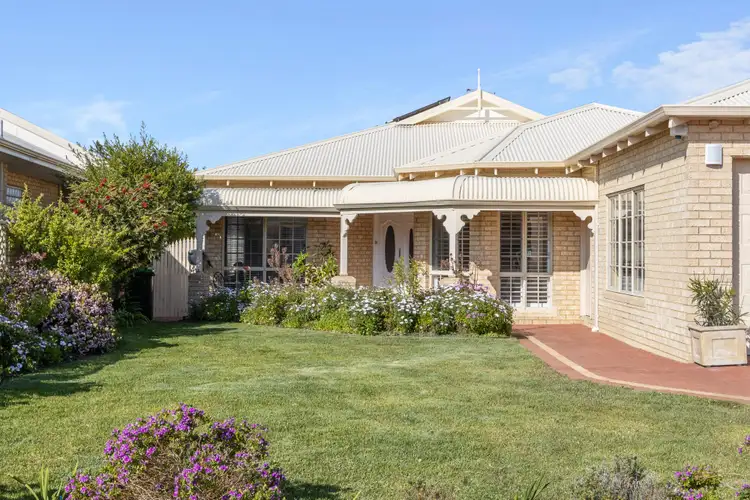 9 Mulloway Court, Sorrento WA 6020