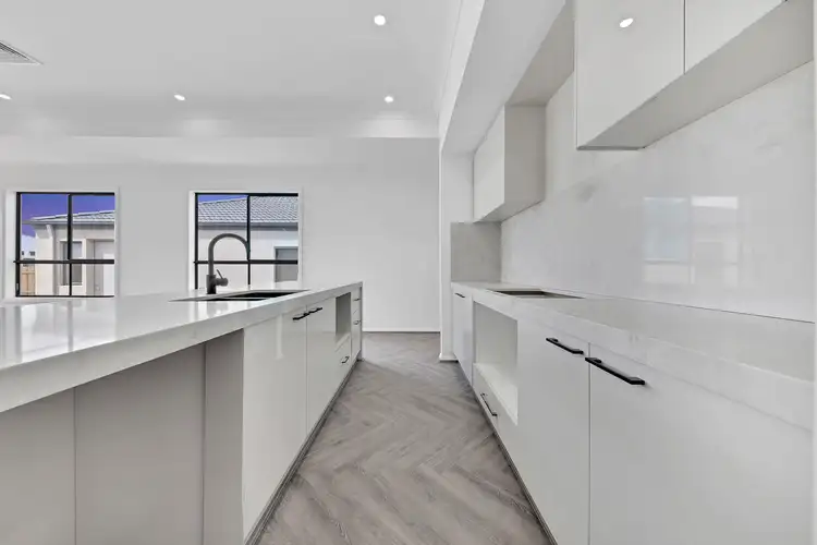 Fifth view of Homely house listing, 47 Truncata Drive, Tarneit VIC 3029