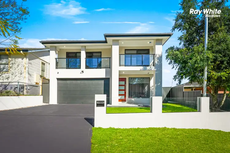 2 IWUNDA STREET, Lalor Park NSW 2147