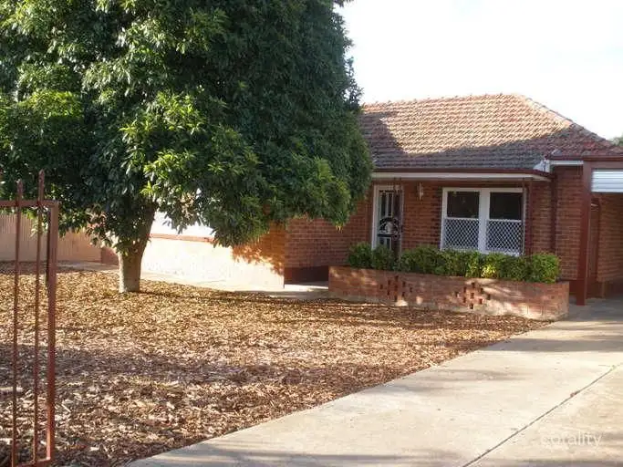 Second view of Homely house listing, 7 Allington Street, Elizabeth Grove SA 5112