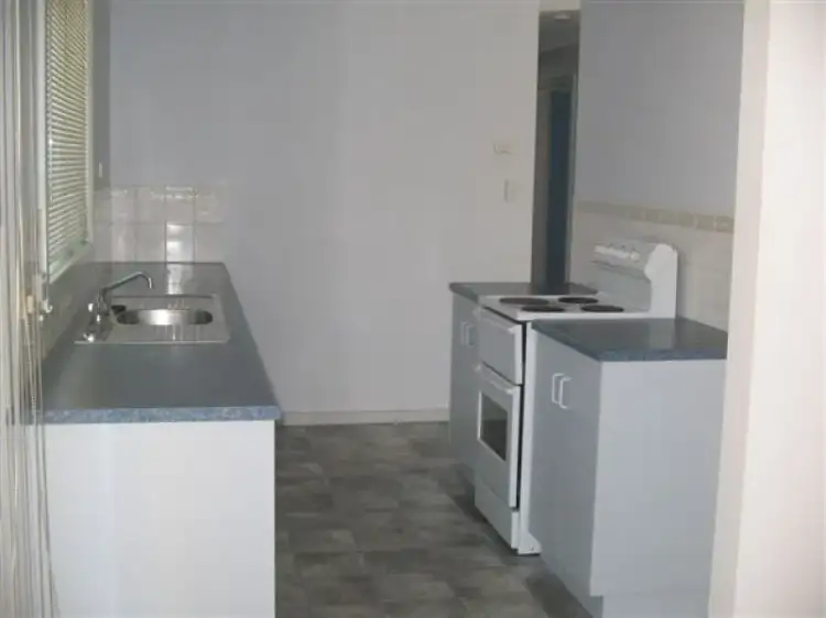 Fifth view of Homely house listing, 2/46 Aquila boulevard, Roxby Downs SA 5725