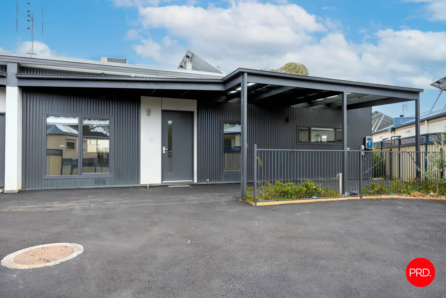 Main view of Homely townhouse listing, 6/2 Murphy Street, Castlemaine VIC 3450