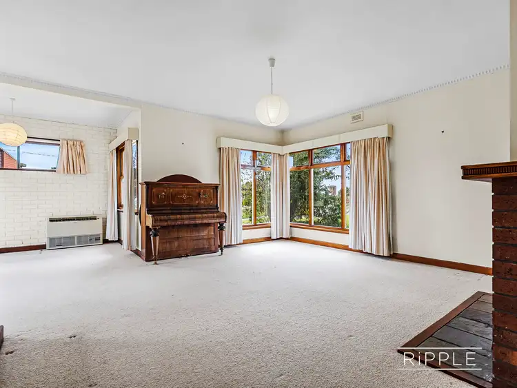 Fifth view of Homely house listing, 8 Esk Avenue, Mount Stuart TAS 7000