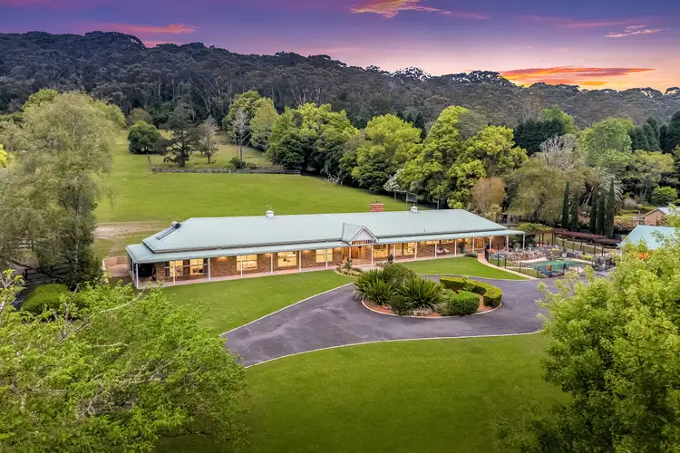 176 Oak Road, Matcham NSW 2250