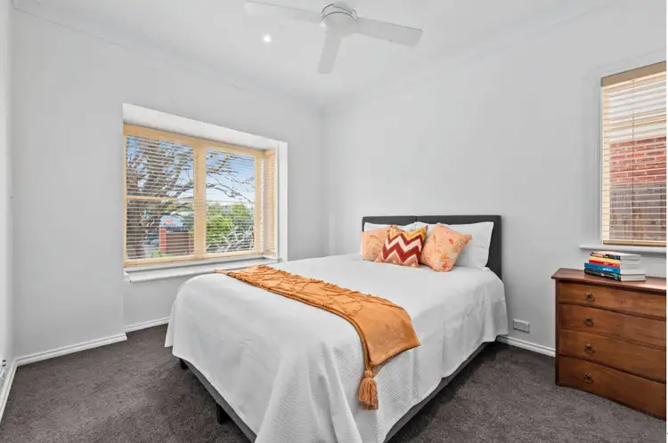 Seventh view of Homely house listing, 2/3 Hillcrest Court, Highton VIC 3216