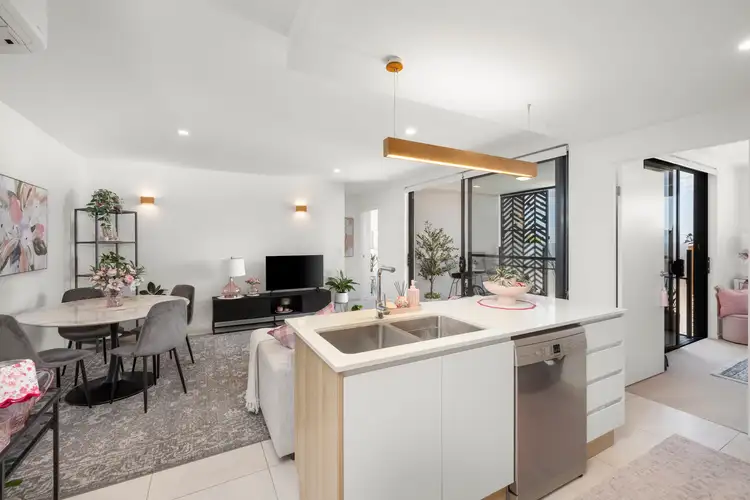 Second view of Homely unit listing, 6/72 Clara Street, Wynnum QLD 4178