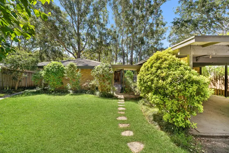 15 Robin Avenue, Turramurra NSW 2074